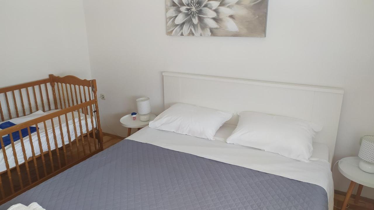 Apartman Greta Sukošan מראה חיצוני תמונה