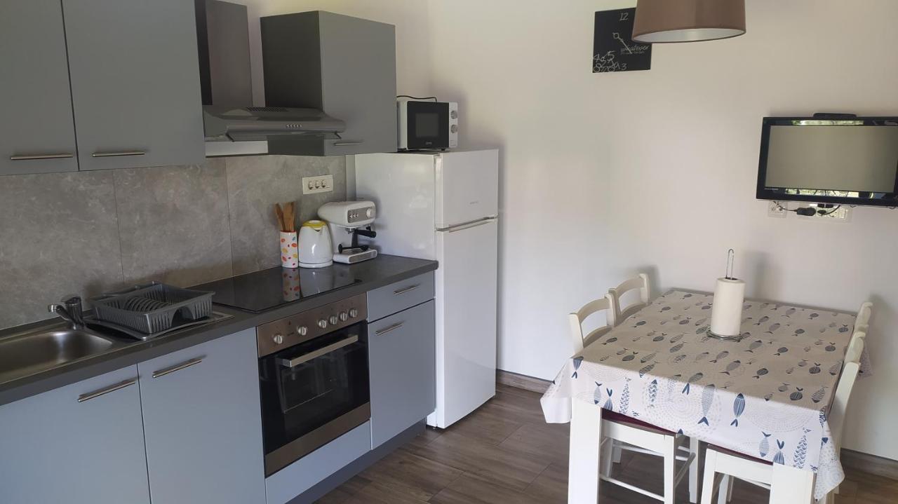Apartman Greta Sukošan מראה חיצוני תמונה