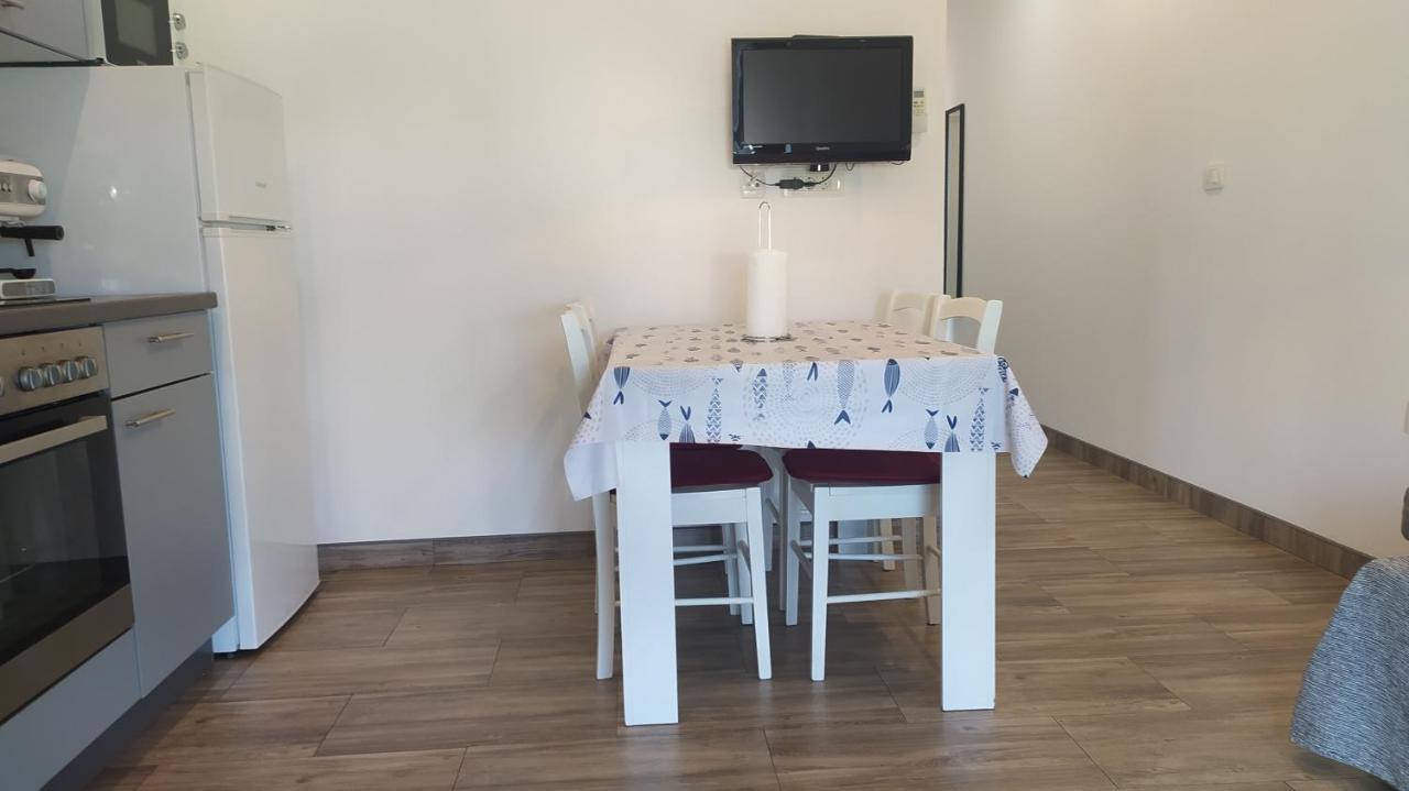 Apartman Greta Sukošan מראה חיצוני תמונה